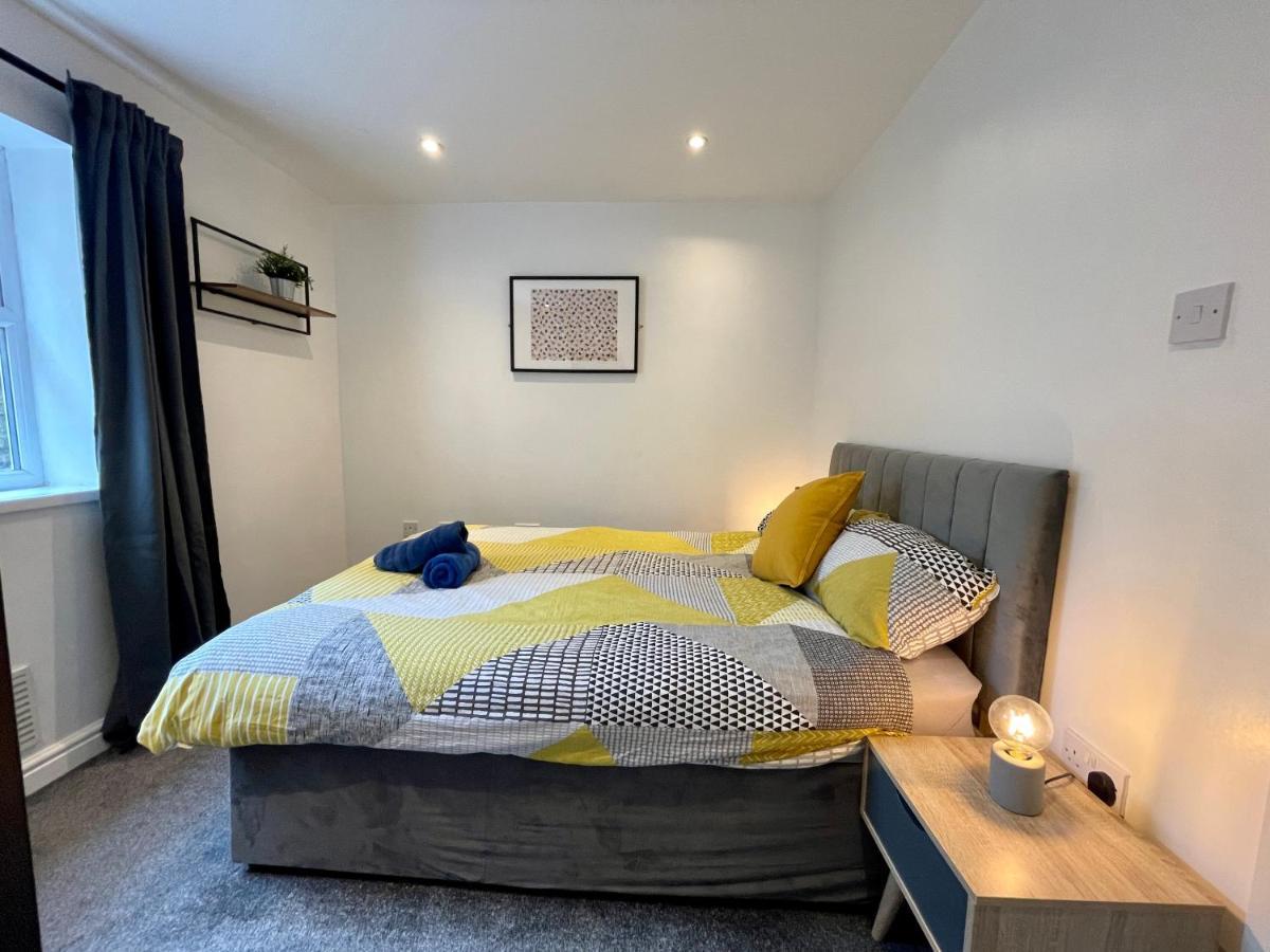 6 Person Apartment In City Centre Кардіфф Екстер'єр фото